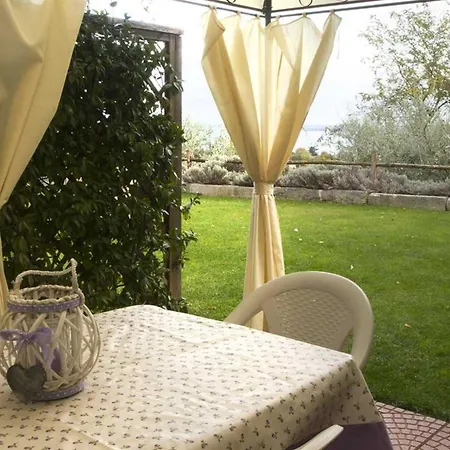 Farm stay Cascina Crocelle With View And Shared Pool *