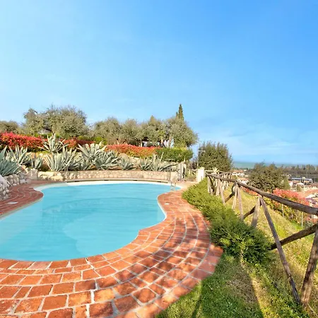 Cascina Crocelle With View And Shared Pool بادينغي سول غاردا
