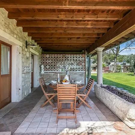 Cascina Crocelle With View And Shared Pool Padenghe sul Garda