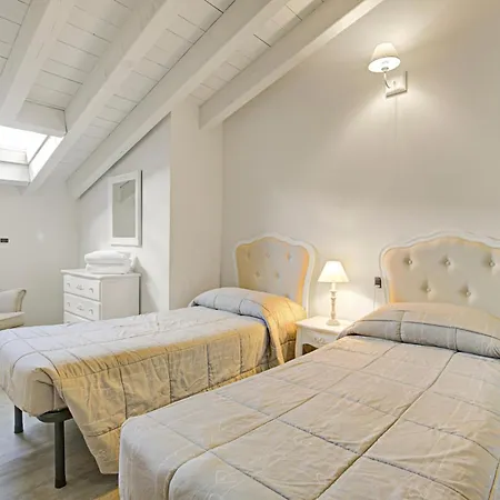 Farma Cascina Crocelle - View And Heated Pool