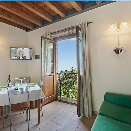 Farma Cascina Crocelle - View And Heated Pool