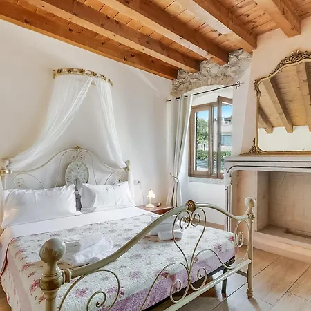 Cascina Crocelle - View And Heated Pool Padenghe sul Garda