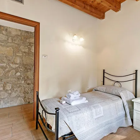 Farma Cascina Crocelle - View And Heated Pool