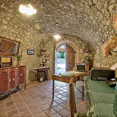 Cascina Crocelle - View And Heated Pool Padenghe sul Garda