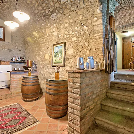 Farma Cascina Crocelle - View And Heated Pool