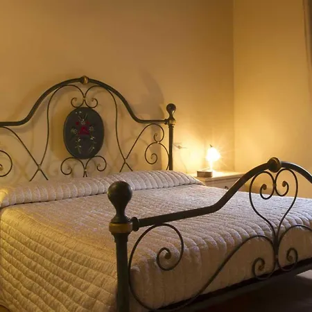 Farma Cascina Crocelle - View And Heated Pool Padenghe sul Garda