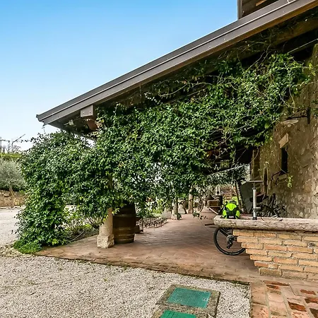Cascina Crocelle With View And Shared Pool *